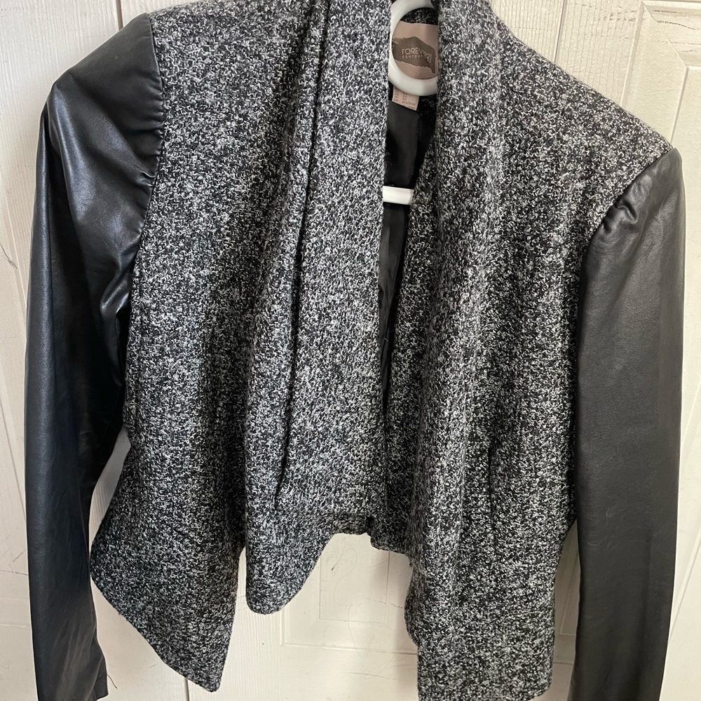 FOREVER 21 - leather jacket